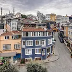 Bahaus Hostel Near Bluemosque And Hagiasophiamosque - 2 Minutes Hostel Istanbulská provincie