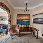 Bahaus Hostel Near Bluemosque And Hagiasophiamosque - 2 Minutes *