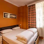 Bahaus Hostel Near Bluemosque And Hagiasophiamosque - 2 Minutes