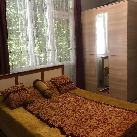 Bahaus Near Bluemosque And Hagiasophiamosque - 2 Minutes Ostello *