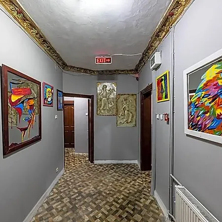 Bahaus Near Bluemosque And Hagiasophiamosque - 2 Minutes Hostel *