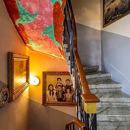Bahaus Near Bluemosque And Hagiasophiamosque - 2 Minutes Hostel *