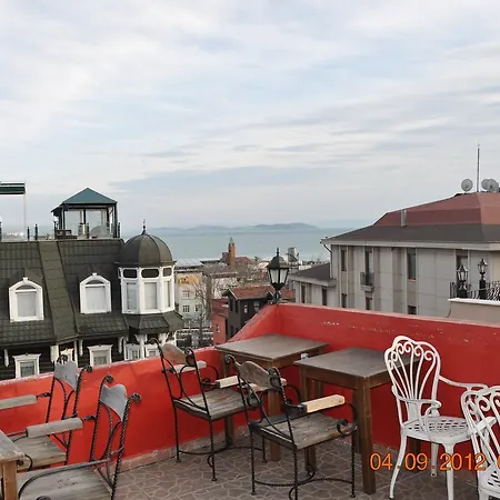 Hostel Bahaus Near Bluemosque And Hagiasophiamosque - 2 Minutes *