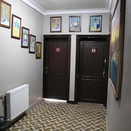 Auberge de jeunesse Bahaus Near Bluemosque&hagiasophiamosque - 2 Minutes